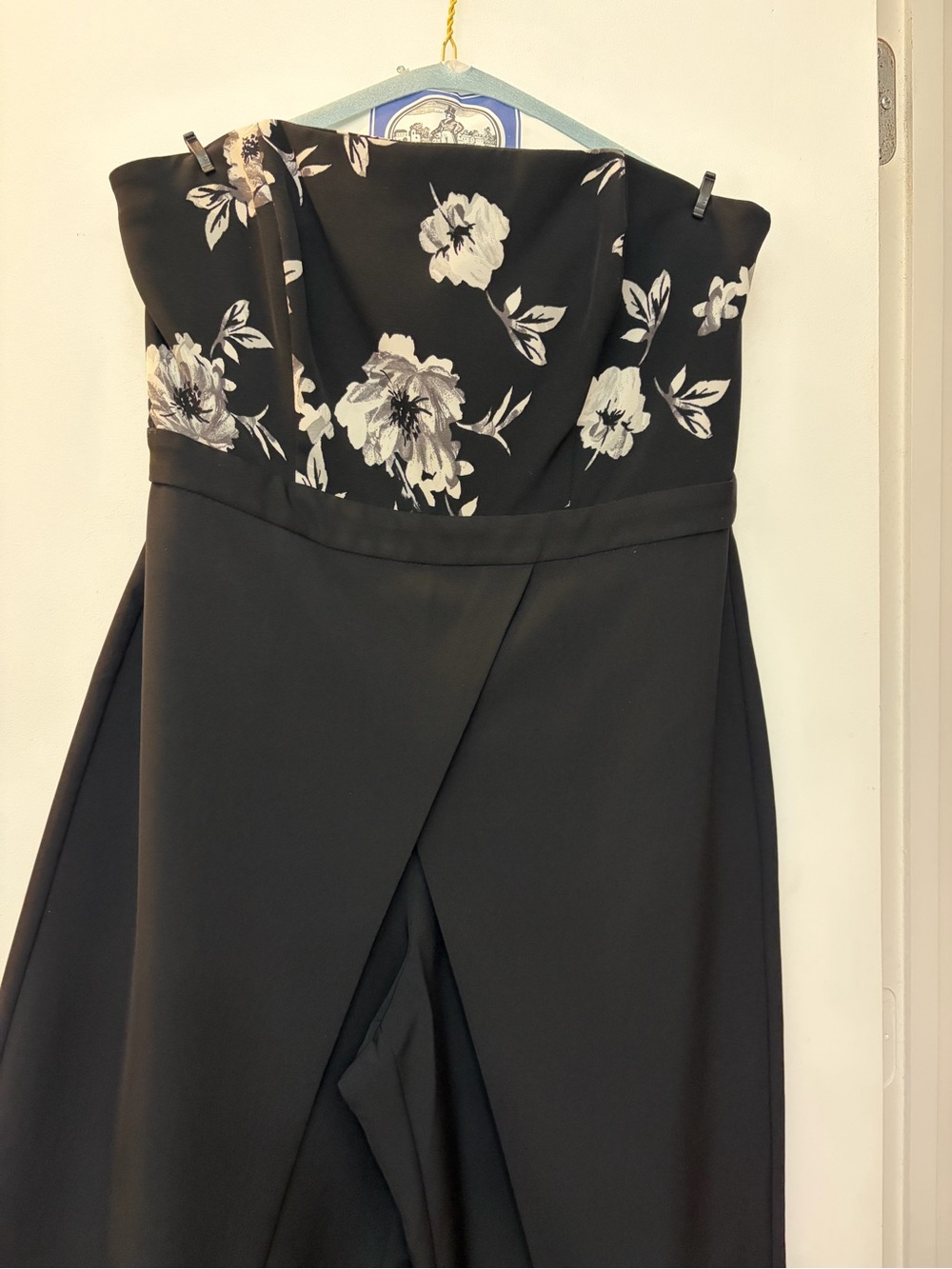 White House Black Market Black Strapless Floral-Print Jumpsuit - Picture 5 of 10